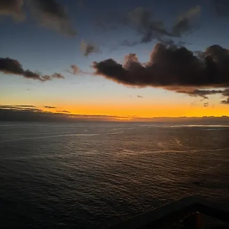 ゲストハウス Encanto Do Sol 4*